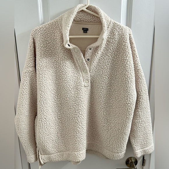 Aerie Women’s White Sherpa Fleece 1/4 Button Up Sweater - Size S - Picture 6 of 8